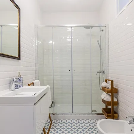 White & Blue Vintage In Graca Lisboa