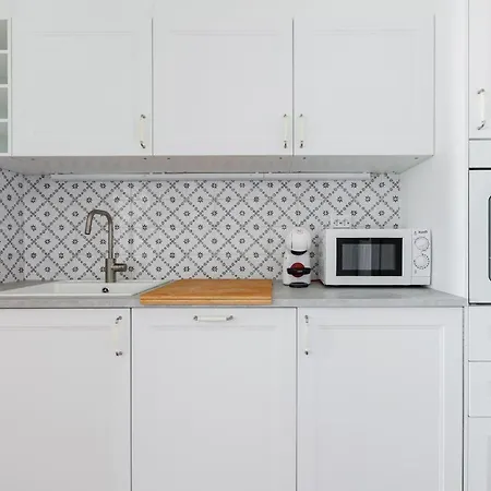 White & Blue Vintage In Graca Apartment Lissabon