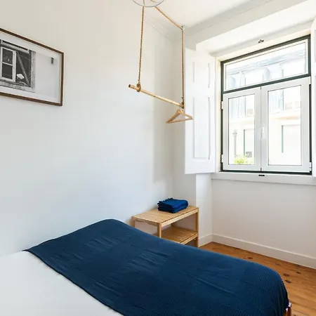 Art Gallery Graca 2br With Blue Tiles & River View By Nestatlisbon *