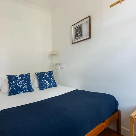 Art Gallery Graca 2br With Blue Tiles & River View By Nestatlisbon Apartment