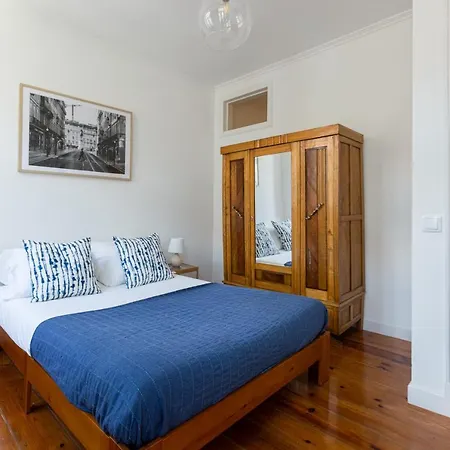 Art Gallery Graca 2br With Blue Tiles & River View By Nestatlisbon
