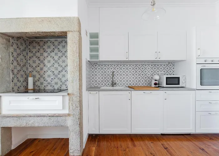 White & Blue Vintage In Graca Appartamento