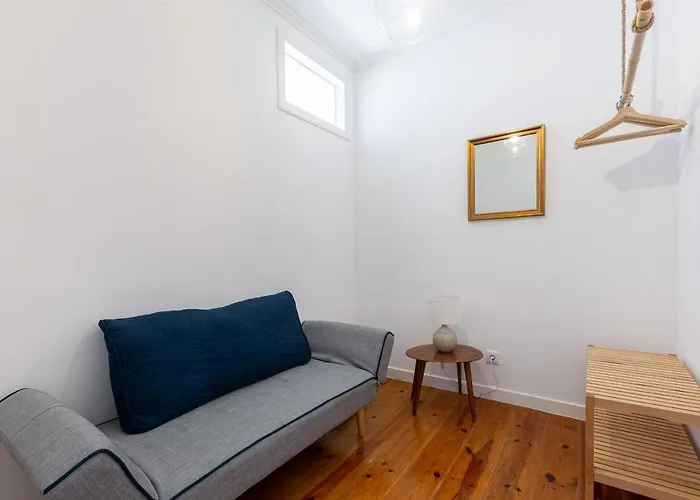 White & Blue Vintage In Graca Appartamento