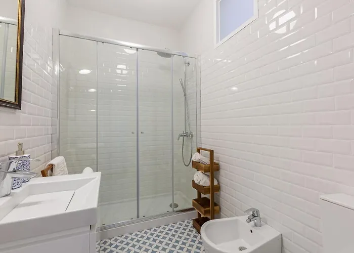 White & Blue Vintage In Graca Appartamento Lisbona